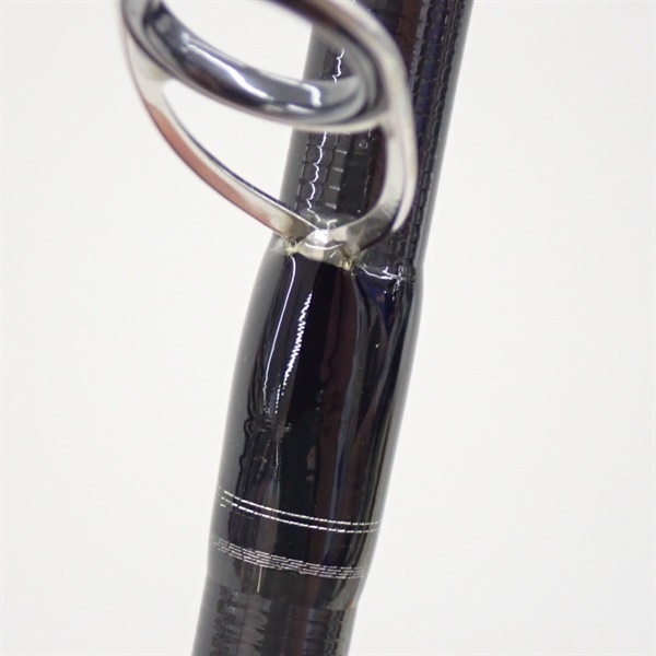 １７サーフトライブＳＴＨＳ－１０６２Ｍ